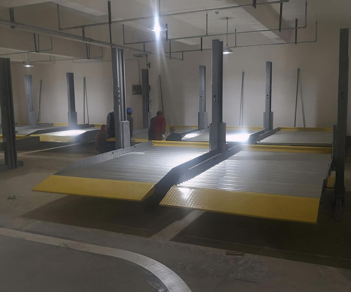 立体车库横移停车设备租赁：灵活高效的城市停车解决方案